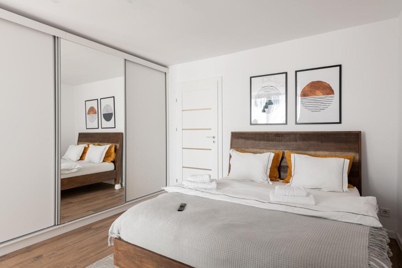 Moon Apartments Kluż-Napoka Zewnętrze zdjęcie