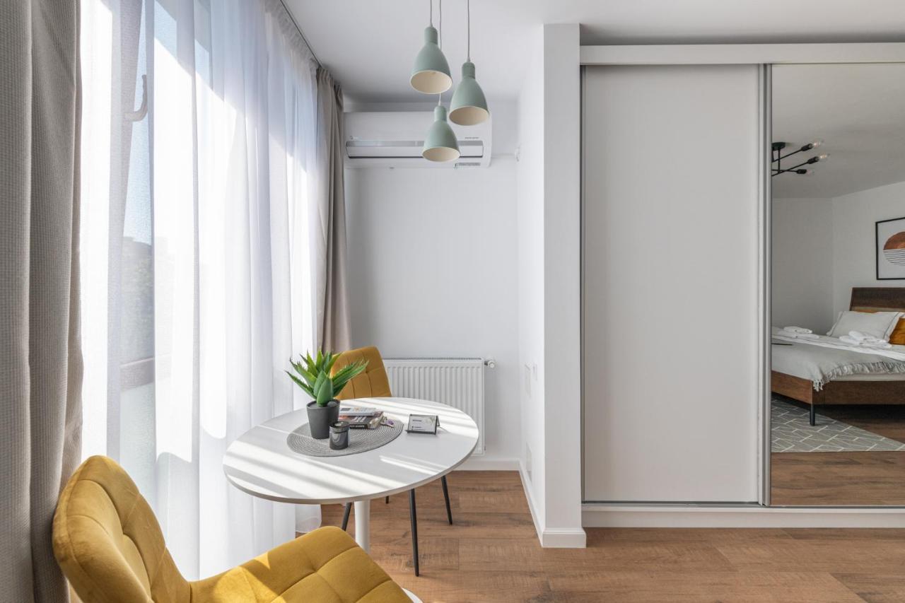 Moon Apartments Kluż-Napoka Zewnętrze zdjęcie