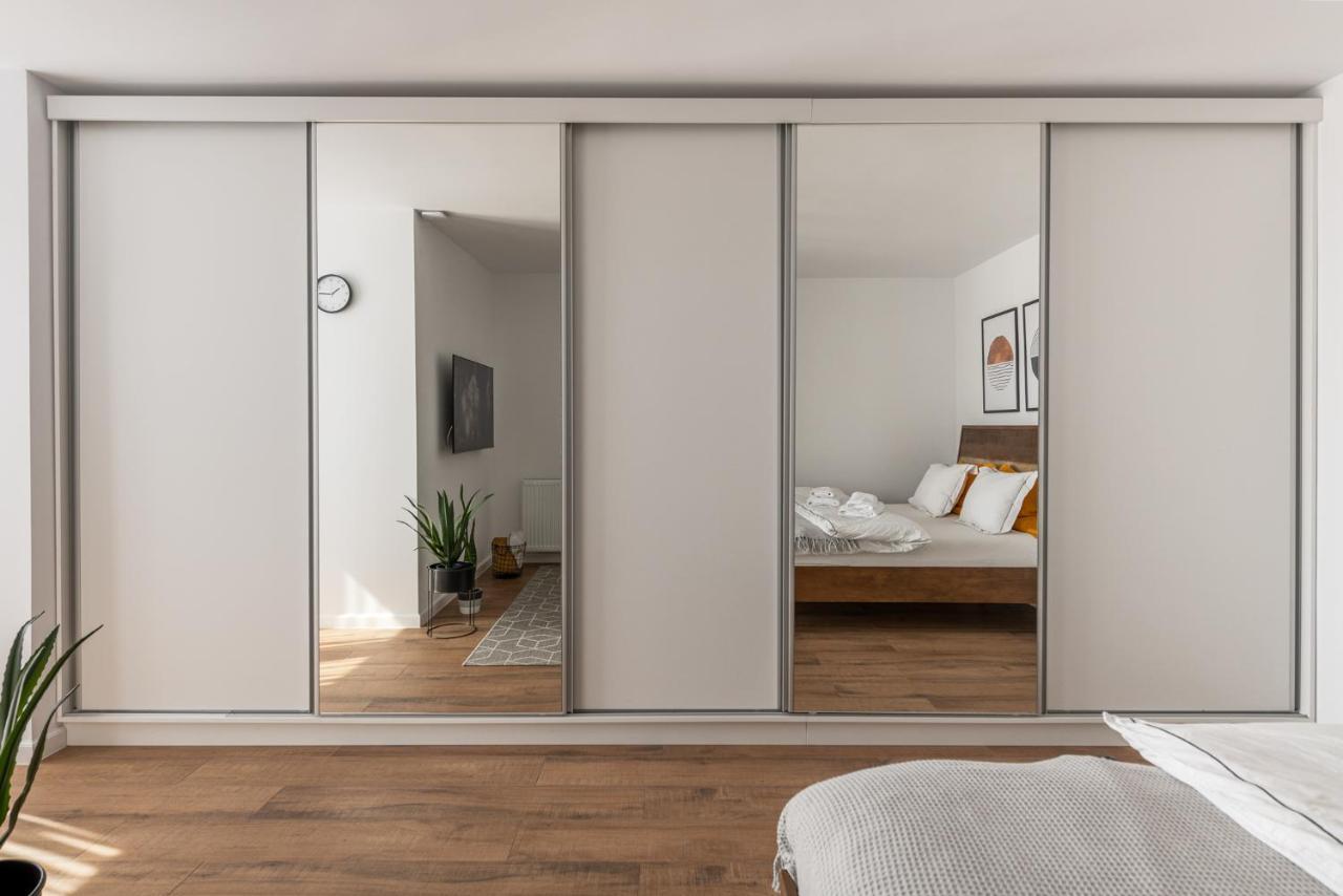 Moon Apartments Kluż-Napoka Zewnętrze zdjęcie